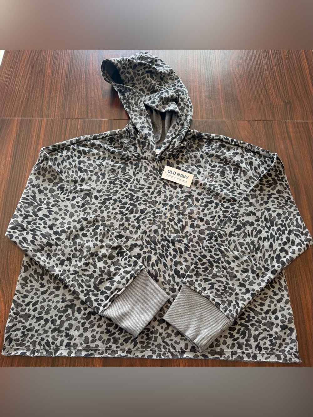 NWT Old Navy Kids Girls Gray Leopard Animal Print Cropped Sweatshirt Size L